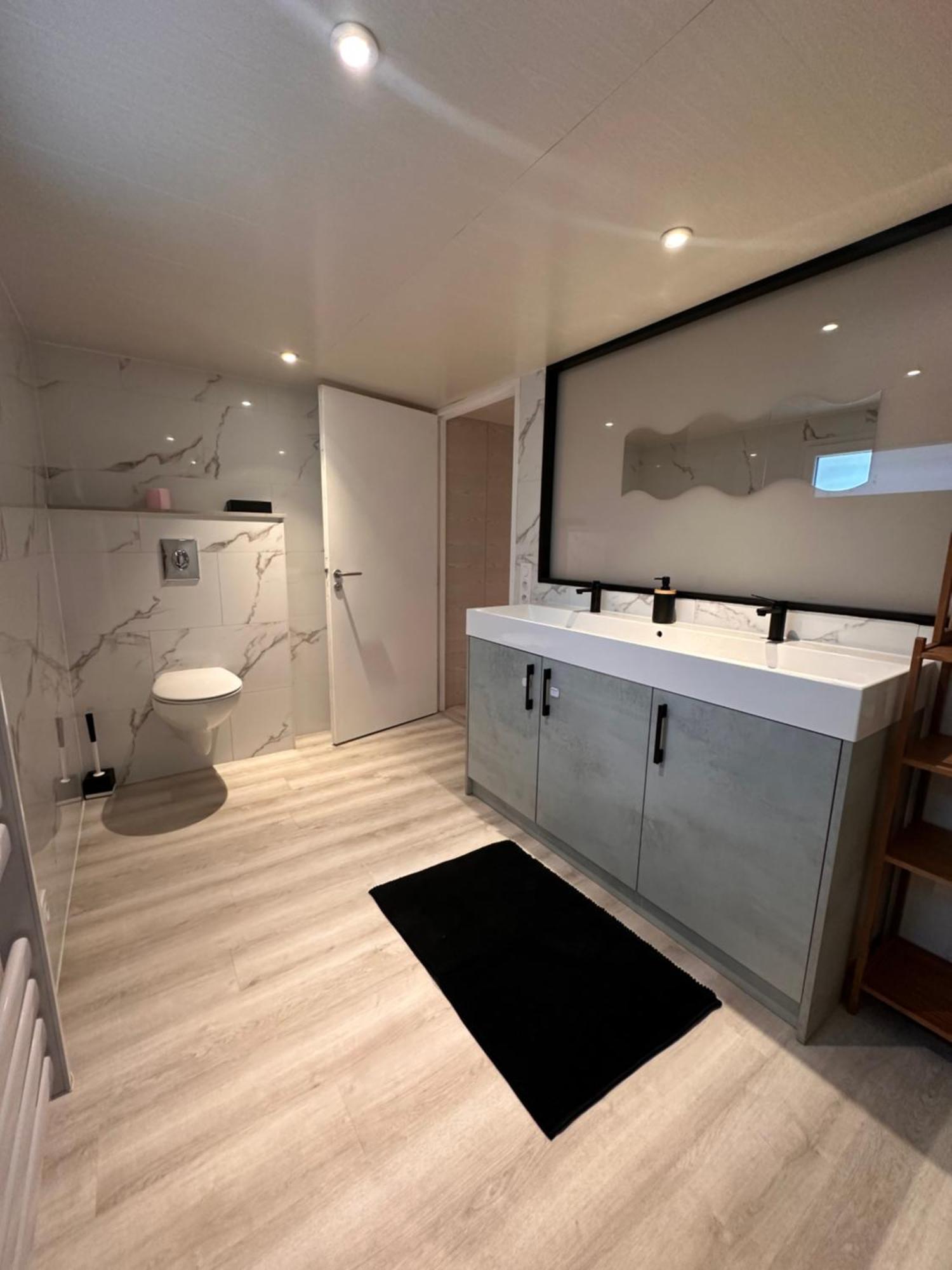 Jolie Dependance Equipee Apartman Cholet Kültér fotó